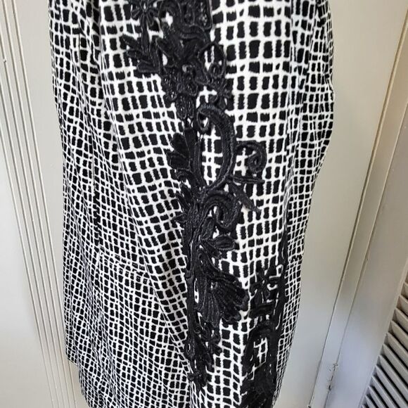 Chico's Black & White Jacket With Embroidered Sleeves - Picture 6 of 11
